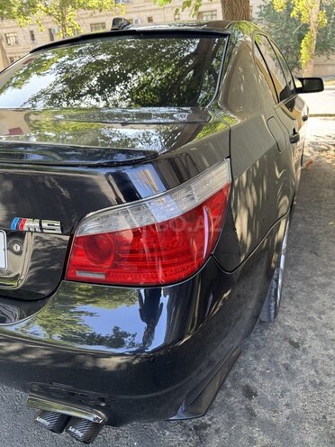 BMW 530e 2007, 371,000 km - 3.0 l - Naftalan