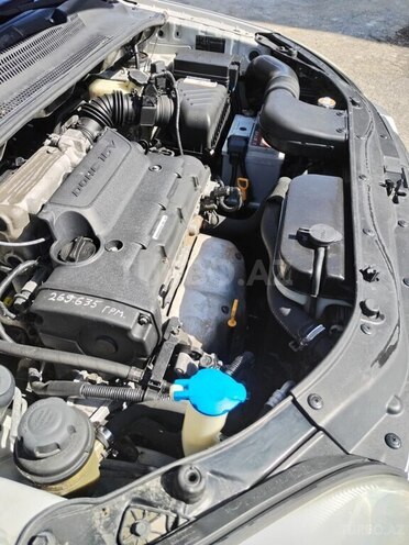 Kia Sportage 2008, 298,450 km - 2.7 l - Bakı
