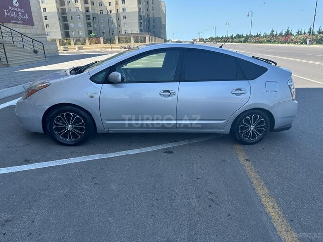 Toyota Prius 2009, 286,000 km - 1.5 l - Sumqayıt