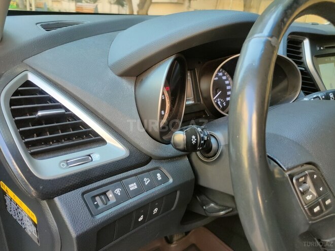 Hyundai Santa Fe 2016, 193,000 km - 2.0 л - Bakı