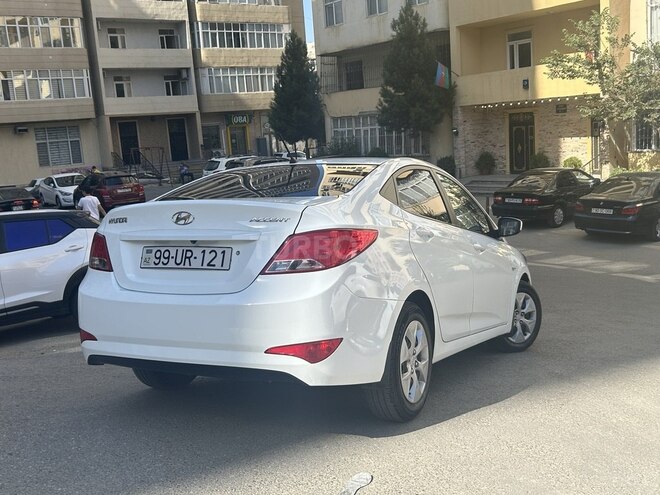 Hyundai Accent 2015, 187,000 km - 1.4 l - Bakı