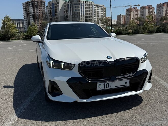 BMW 530 2024, 8,000 km - 2.0 l - Bakı