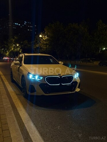 BMW 530 2024, 8,000 km - 2.0 l - Bakı