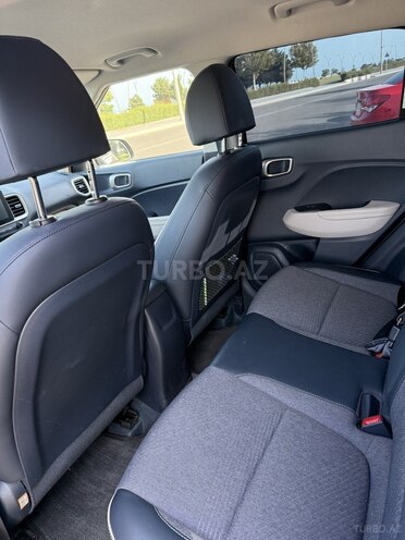 Hyundai Venue 2024, 21,000 km - 1.6 l - Bakı