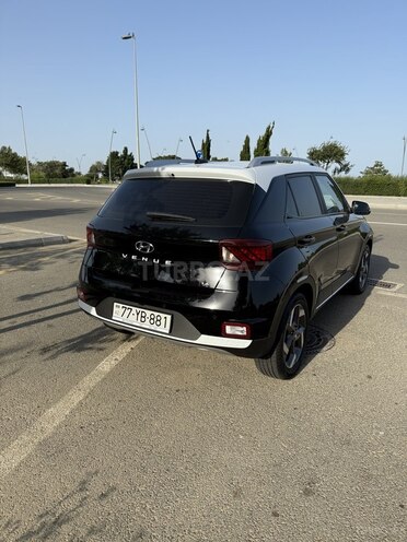 Hyundai Venue 2024, 21,000 km - 1.6 l - Bakı