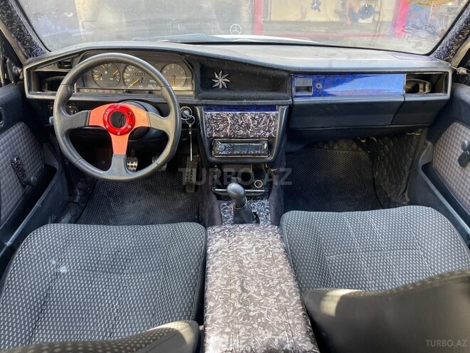 Mercedes 190 1990, 289,637 km - 2.0 л - Bakı