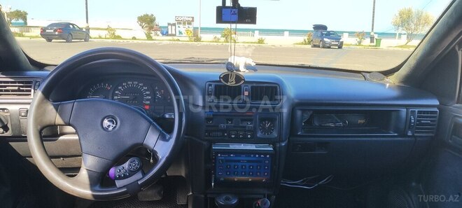 Opel Vectra 1992, 378,082 km - 2.0 l - Sumqayıt
