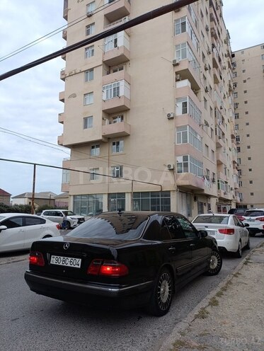 Mercedes E 240 1997, 256,000 km - 2.4 l - Sumqayıt