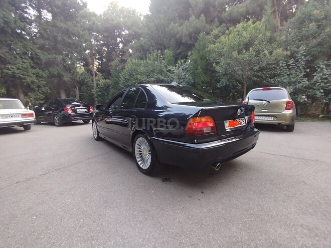 BMW 528 1998, 389,982 km - 2.8 l - Bakı