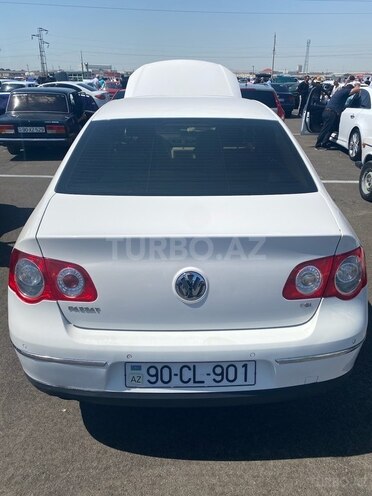 Volkswagen Passat 2010, 329,447 km - 1.8 l - Bakı