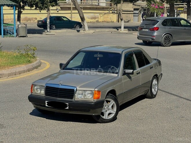 Mercedes 190 1991, 270,000 km - 2.0 l - Bakı