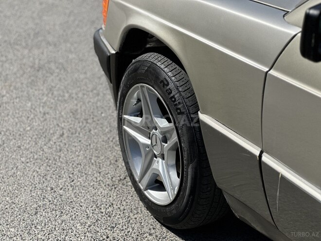 Mercedes 190 1991, 270,000 km - 2.0 l - Bakı