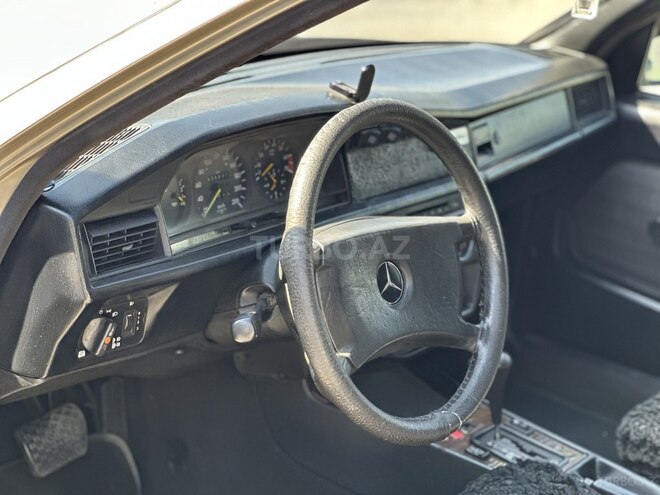 Mercedes 190 1991, 270,000 km - 2.0 l - Bakı