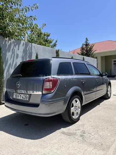 Opel Astra 2007, 330,000 km - 1.4 l - Bakı