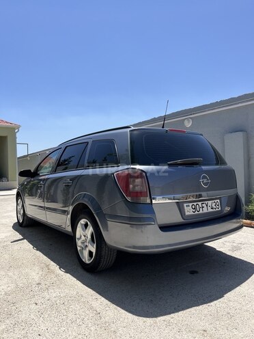 Opel Astra 2007, 330,000 km - 1.4 l - Bakı