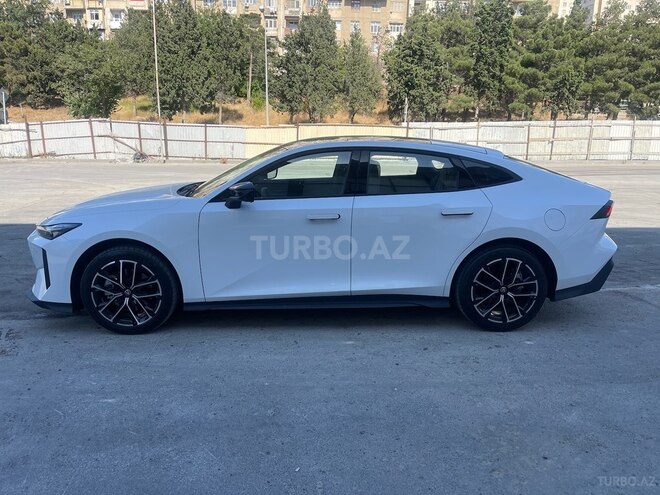 Changan  2025, 0 km - 1.5 л - Bakı