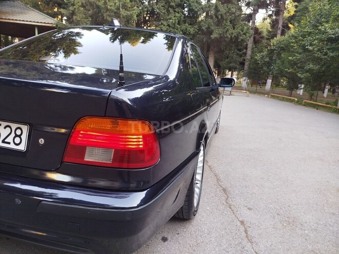 BMW 528 1998, 389,982 km - 2.8 l - Bakı