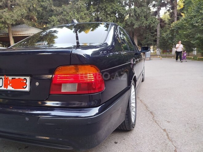 BMW 528 1998, 389,982 km - 2.8 l - Bakı