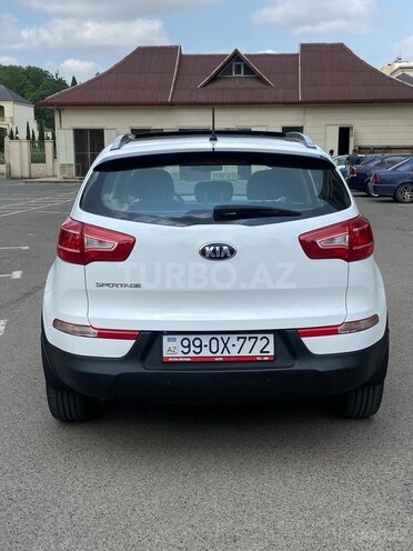 Kia Sportage 2013, 146,000 km - 2.0 l - Gəncə