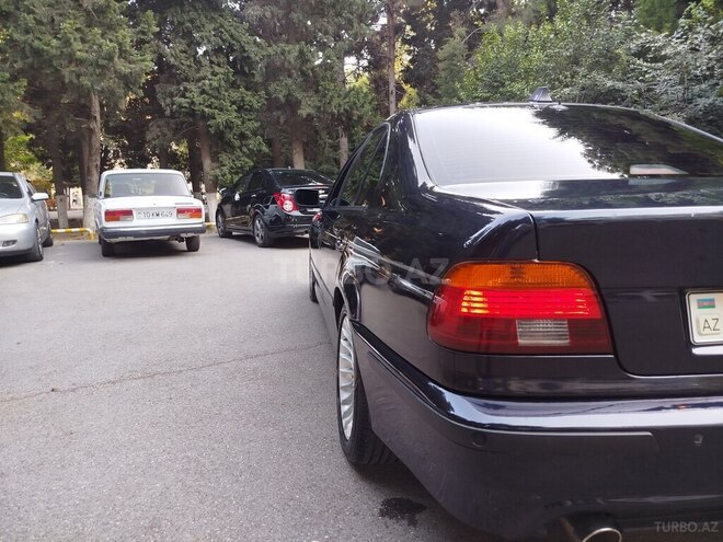 BMW 528 1998, 389,982 km - 2.8 l - Bakı