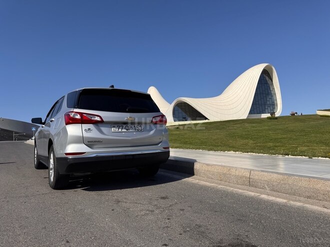 Chevrolet Equinox-12
