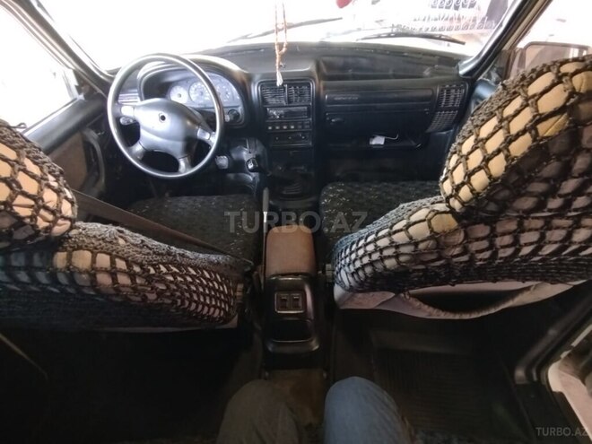 GAZ 3110 2002, 25,000 km - 2.5 l - Zaqatala