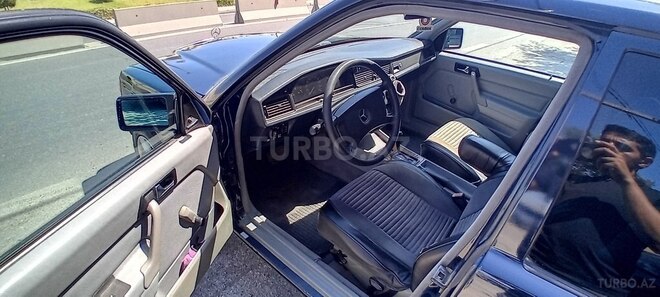 Mercedes 190 1990, 300,000 km - 1.8 l - Bakı