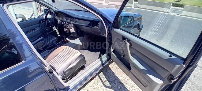 Mercedes 190 1990, 300,000 km - 1.8 l - Bakı