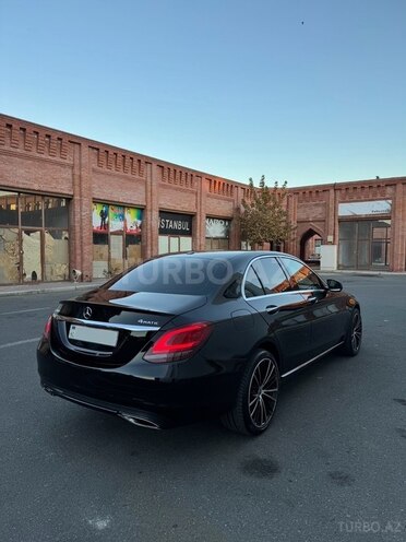 Mercedes C 300 4MATIC 2018, 172,000 km - 2.0 l - Gəncə