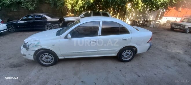 Nissan Sunny 2006, 250,000 km - 1.6 l - Bakı