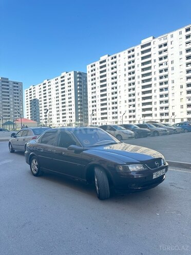 Opel Vectra 1999, 352,000 km - 1.6 l - Xırdalan