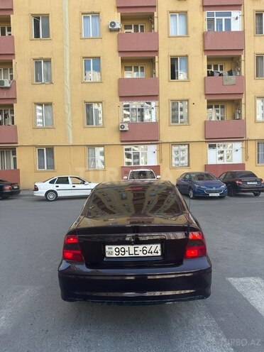 Opel Vectra 1999, 352,000 km - 1.6 l - Xırdalan
