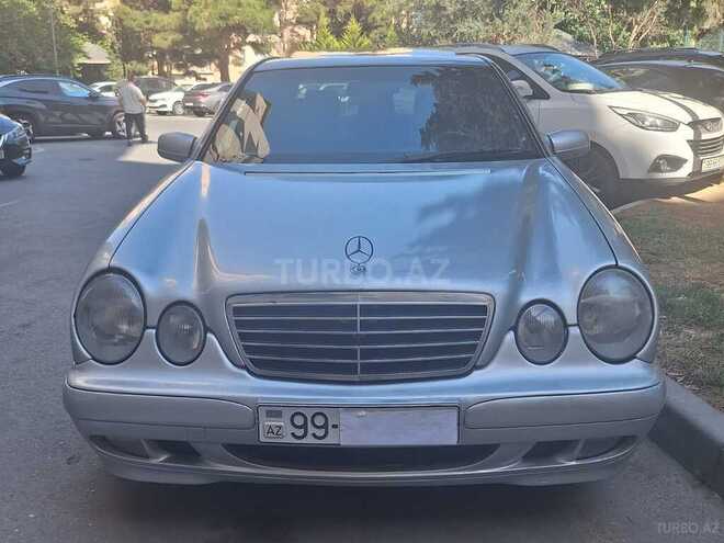 Mercedes E 220 d 2001, 435,000 km - 2.2 л - Bakı