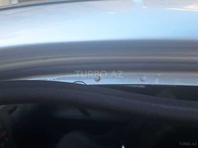 Mercedes E 220 d 2001, 435,000 km - 2.2 л - Bakı