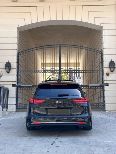 Kia  2018, 218,000 km - 1.6 l - Bakı