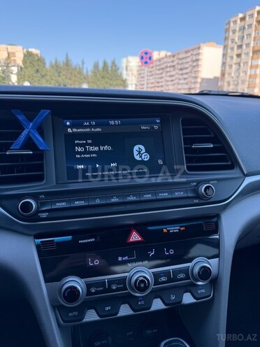 Hyundai Elantra 2020, 68,000 km - 2.0 l - Bakı