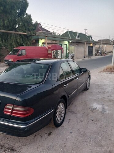 Mercedes E 220 d 2001, 600,000 km - 2.2 l - Bakı