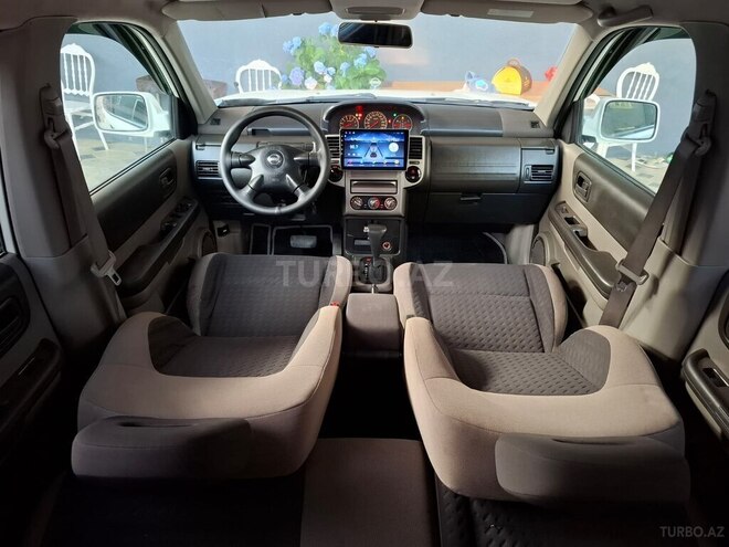 Nissan X-Trail 2011, 203,000 km - 2.5 л - Bakı