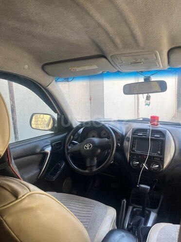 Toyota RAV4 2004, 380,000 km - 2.0 l - Bakı
