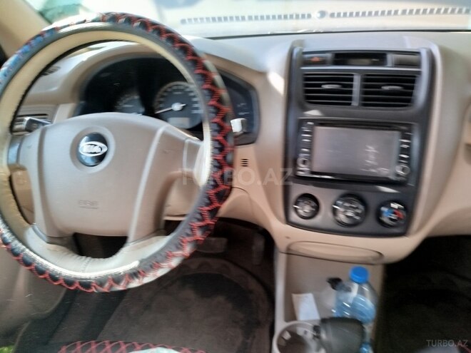 Kia Sportage 2009, 200,000 km - 2.0 л - Bakı