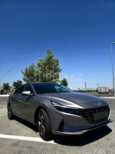 Hyundai Elantra 2023, 20,600 km - 2.0 l - Bakı