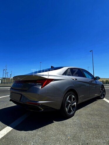 Hyundai Elantra 2023, 20,600 km - 2.0 l - Bakı
