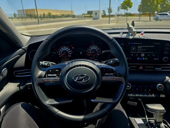 Hyundai Elantra 2023, 20,600 km - 2.0 l - Bakı