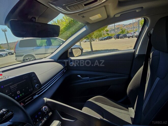 Hyundai Elantra 2023, 20,600 km - 2.0 l - Bakı