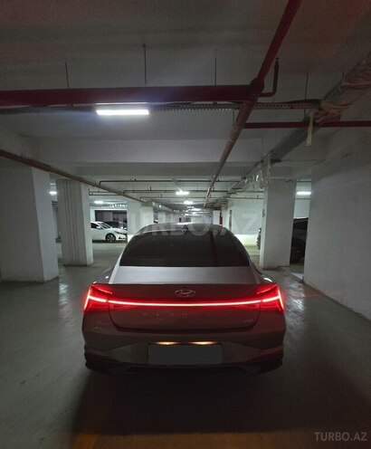 Hyundai Elantra 2023, 20,600 km - 2.0 l - Bakı