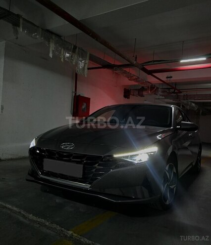 Hyundai Elantra 2023, 20,600 km - 2.0 l - Bakı