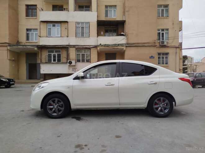 Nissan Sunny 2013, 195,000 km - 1.5 л - Bakı