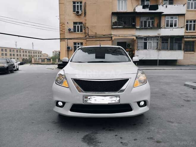 Nissan Sunny 2013, 195,000 km - 1.5 л - Bakı