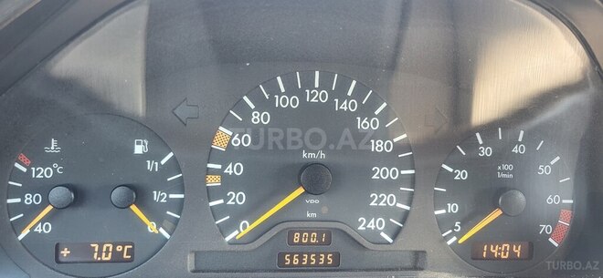 Mercedes E 230 1996, 522,000 km - 2.3 l - Astara