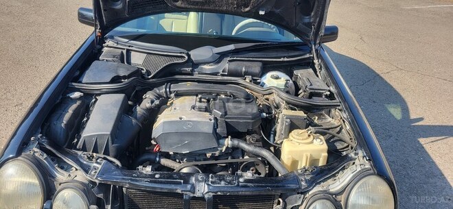 Mercedes E 230 1996, 522,000 km - 2.3 l - Astara